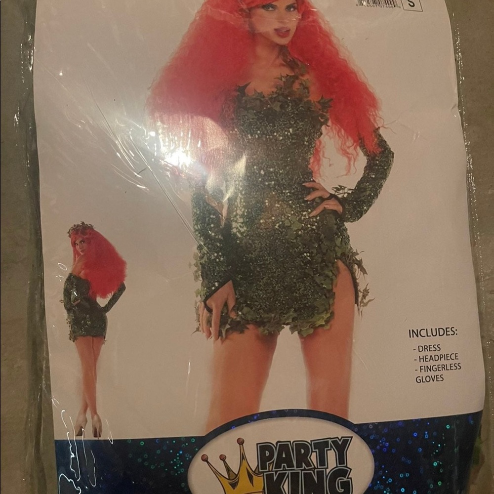 Yandy poison ivy costume